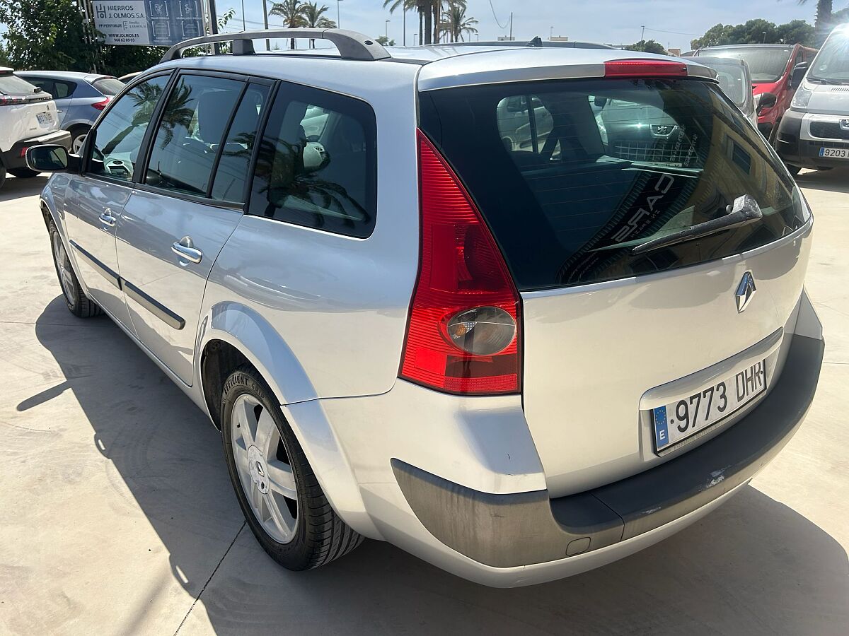 RENAULT MEGANE ESTATE 1.5 DCI SPANISH LHD IN SPAIN 89000 MILES SUPER 2005